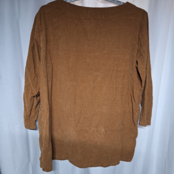 Casual WarmTan Corduroy Tunic Top Has Pockets . - Picture 5 of 7